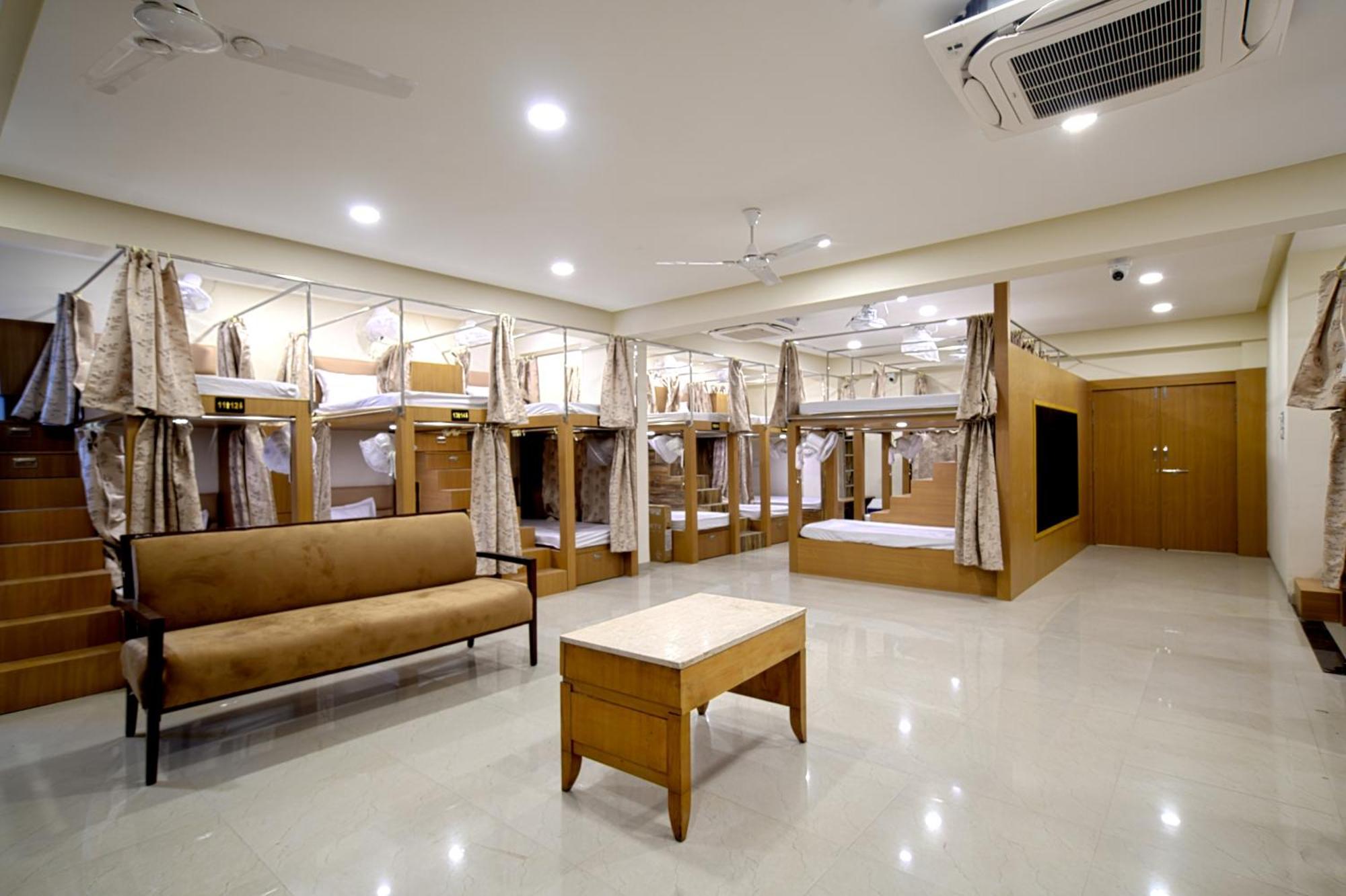 Hotel Shivlok Ujjain Exterior foto