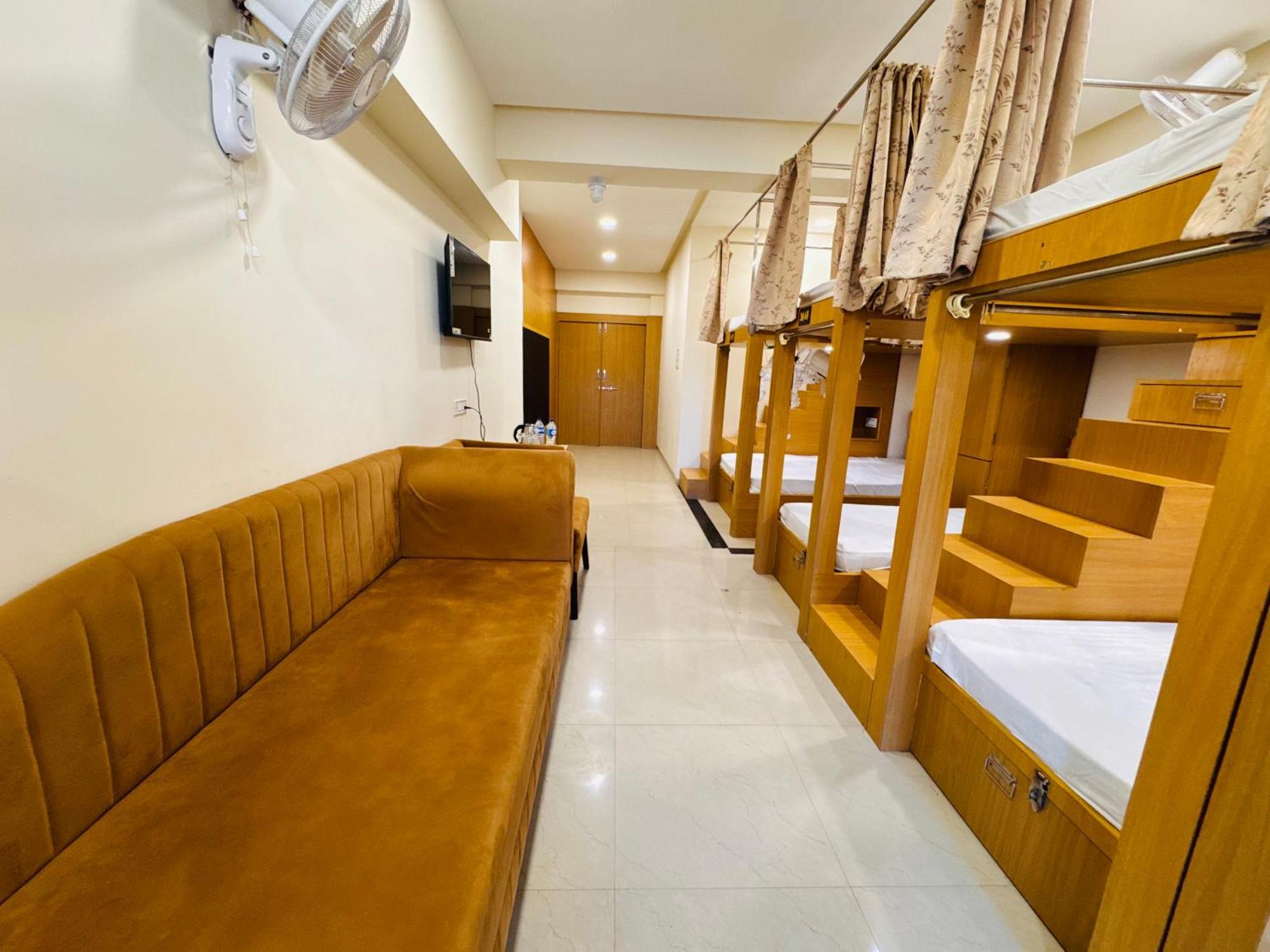 Hotel Shivlok Ujjain Exterior foto